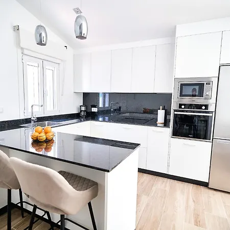 Sanmartino Con Jacuzzi Lägenhet