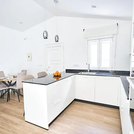 Sanmartino Con Jacuzzi *